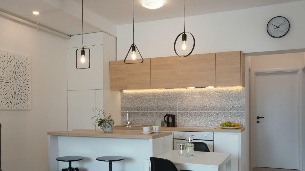 Apartment Profondo พูลา ภายนอก รูปภาพ
